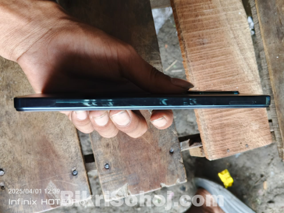 Vivo Y28